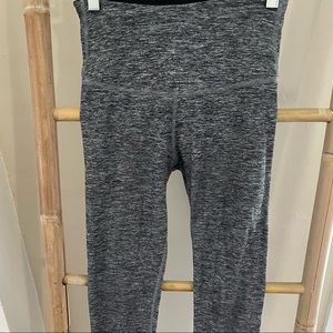 Grey beyond yoga leggings